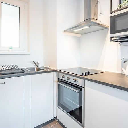 Cute Central Apartment With Balcony Budapest Bagian luar foto