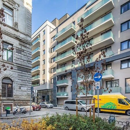 Cute Central Apartment With Balcony Budapest Bagian luar foto